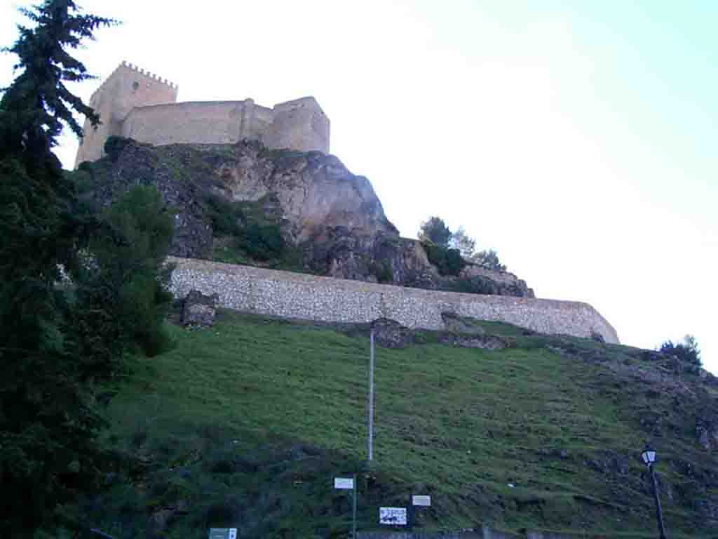 La Puerta de Gontar y la plaza de Toros